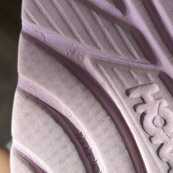Hoka One One Lavender Sandals - Picture 5 of 6